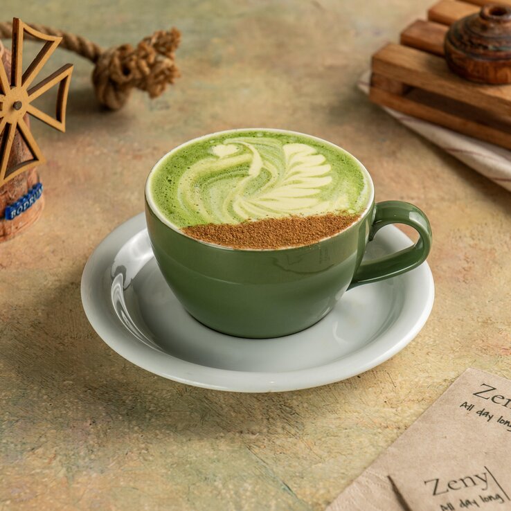 BANANA MATCHA LATTE